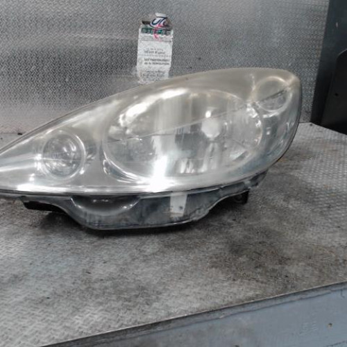 Phare gauche Peugeot 1007 1.4 hdi (2005)