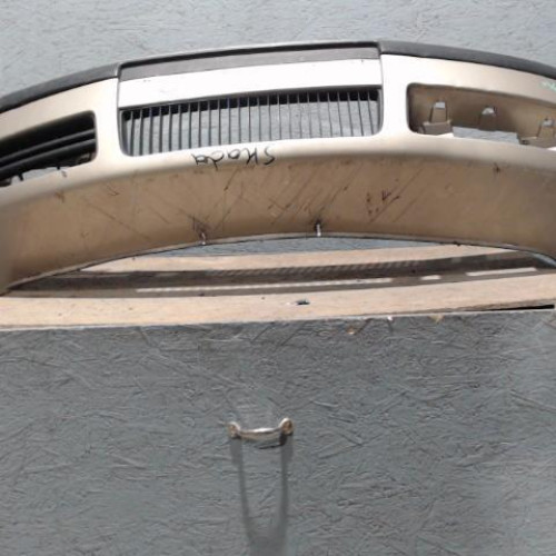 Pare-choc avant Skoda OCTAVIA I Combi 1.9 tdi (1998-2010)