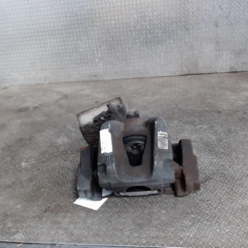 Etrier de frein avant droit Citroën C4 GRAND PICASSO II 1.6 hdi - bluehdi 115 (2013)