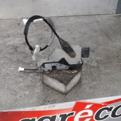 Serrure porte arg Peugeot 208 I 1.6 hdi (2012)