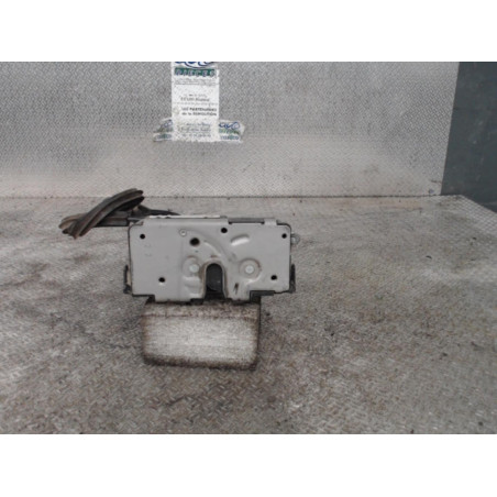 Serrure porte avd Peugeot BOXER Camionnette 2.2 hdi 100 (2006)