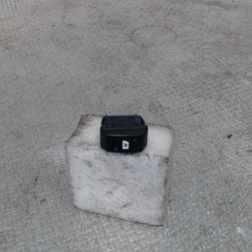 Commande lève-glace porte avant gauche Citroën XSARA PICASSO 1.6 hdi (2004-2011)