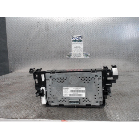Autoradio Renault LAGUNA III 2.0 dci (bt01, bt08, bt09, bt0e, bt0k, bt12, bt1c, bt1d,... (2007-2015) 5 portes