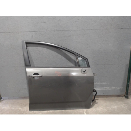 Porte avant droite Toyota COROLLA Verso 2.2 d-4d (2005-2009) 5 portes