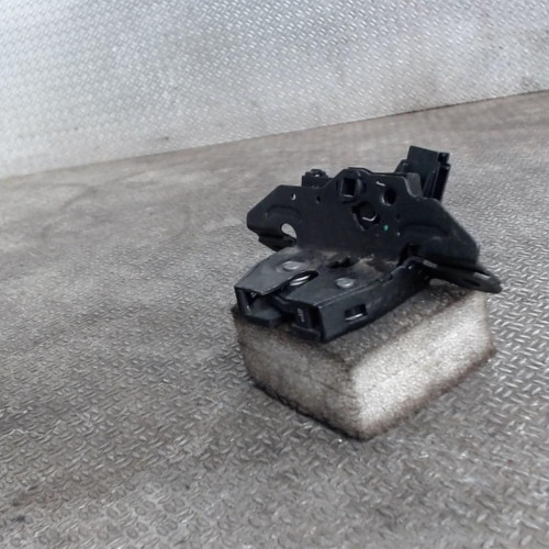 Moteur electrique de hayon-coffre Opel ASTRA J 1.7 cdti (2009-2015)