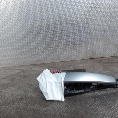 Poignee ext porte avg Opel ASTRA J 1.7 cdti (2009-2015)