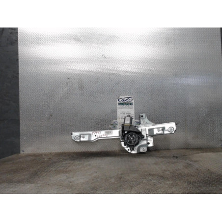 Mecanisme  moteur lève-glace avant droit Peugeot 208 I 1.2 vti 82 (2012)