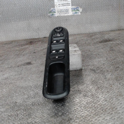 Commande lève-glace porte avant gauche Peugeot 407 1.6 hdi 110 (2004-2010)