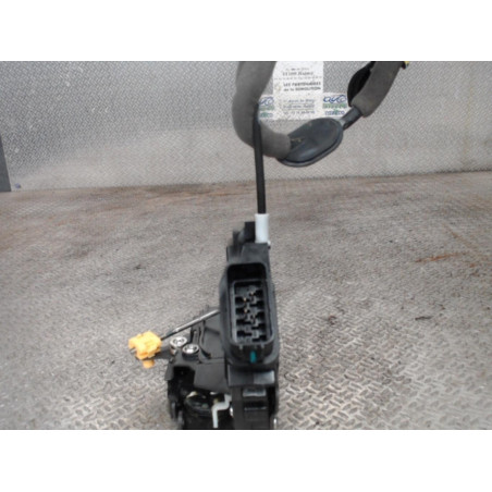 Serrure porte avd Ford KA III 1.2 (2016)