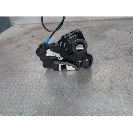 Serrure porte avg Toyota AURIS 1.8 hybrid (2012-2018)