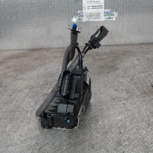 Serrure porte avd FORD FOCUS 3  FOCUS 3 PHASE 1