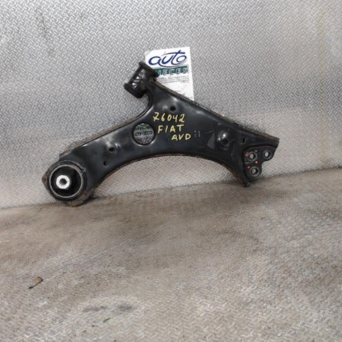 Triangle inf avd FIAT TIPO 1  0