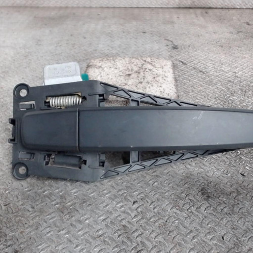 Poignee ext porte avd Opel CORSA D 1.3 cdti (2006-2014) 5 portes