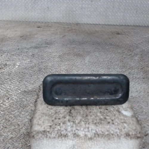 Poignee ext coffre Peugeot 3008 Monospace 2.0 hdi (2009-2016) 5 portes