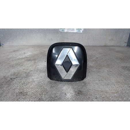 Poignee ext coffre Renault CLIO II 1.6 16v (bb01, bb0h, bb0t, bb14, bb1d, bb1r, bb2kl, bb3g... (1998-2005)