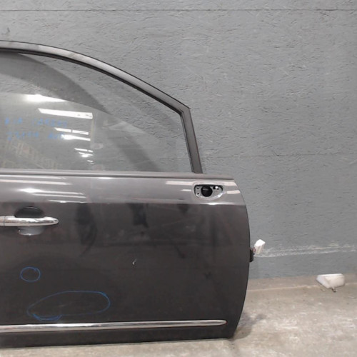 Porte avant droite Kia CARENS III Monospace 2.0 crdi 115 (2007)