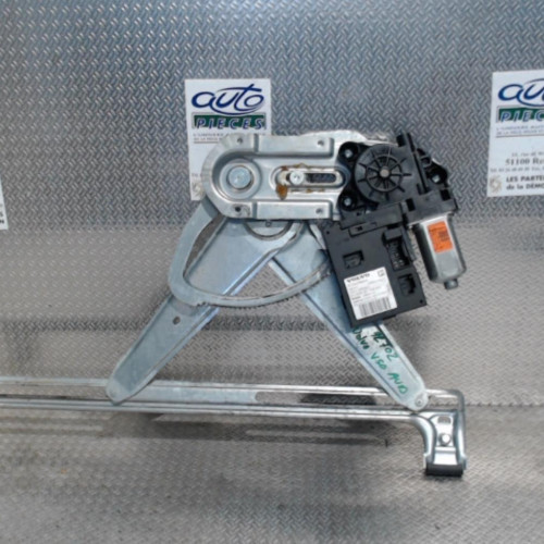 Mecanisme  moteur lève-glace avant droit Volvo V50 2.0 d (2004-2010)