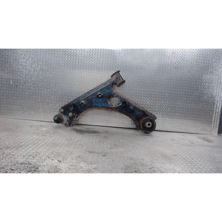 Triangle inf avg Opel CORSA D 1.2 (2006-2014) 5 portes