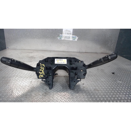 Interrupteur commande de frein a main Citroën C4 I 1.4 16v (2004-2011)