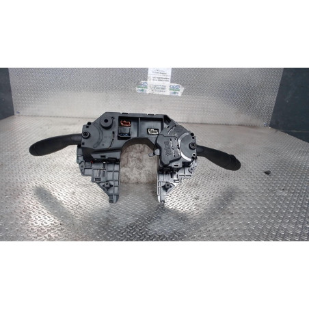 Interrupteur commande de frein a main Citroën C4 I 1.4 16v (2004-2011)
