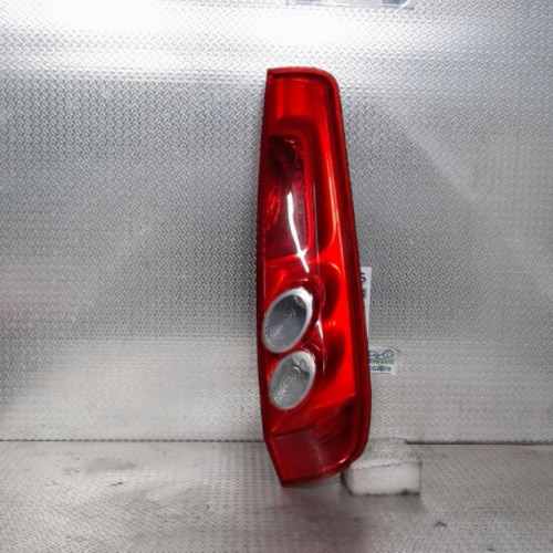 Feu arrière droit Ford FIESTA V 1.4 tdci (2001-2008) 5 portes