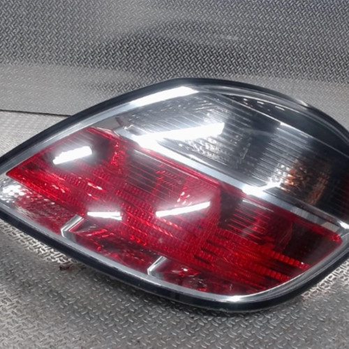 Feu arrière droit Opel ASTRA H 1.7 cdti (2004-2010) 5 portes