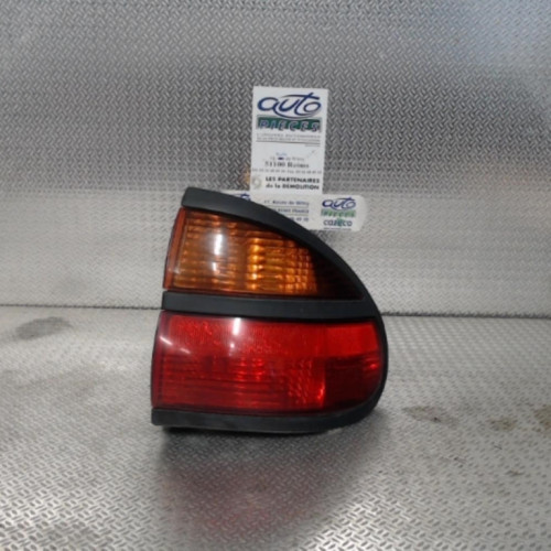 Feu arrière droit RENAULT LAGUNA 1  LAGUNA 1 PHASE 2