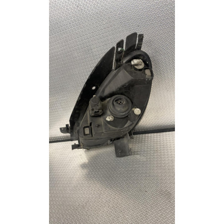 Phare droit Citroën XSARA PICASSO 2.0 hdi (1999-2011) 5 portes