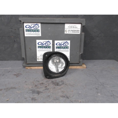 Phare antibrouillard avant gauche Renault CLIO II 1.4 (1998-2005)