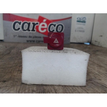 Bouton de warning CITROEN C4 1  C4 1 PHASE 1