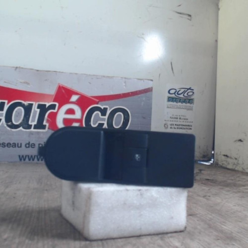 Commande lève-glace porte avant droite Opel TIGRA TwinTop 1.3 cdti (2004-2010)