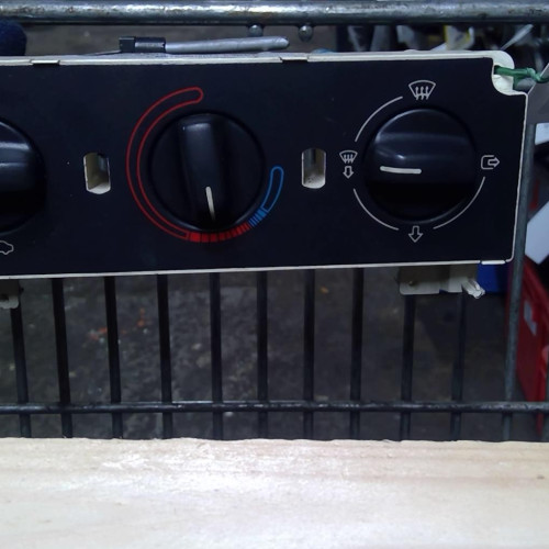 Commande de chauffage Peugeot 306 3-5 portes 1.4 (1993-2001) 5 portes