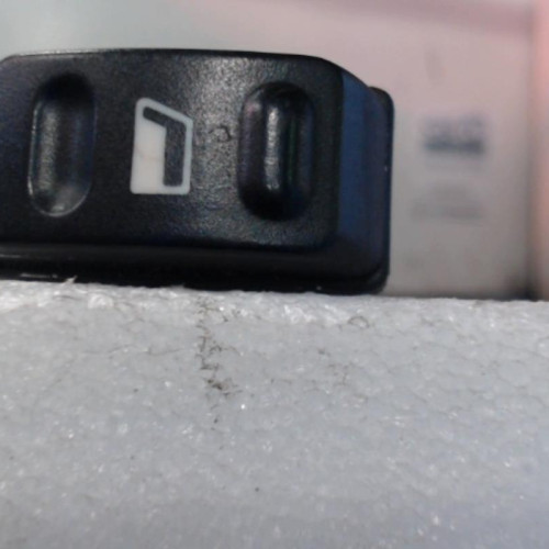 Commande lève-glace porte avant gauche Citroën XSARA PICASSO 1.6 hdi (2004-2011)