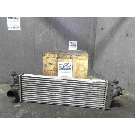 Echangeur air Renault TRAFIC II Camion plate-forme-Châssis 2.0 dci 115 (2006)