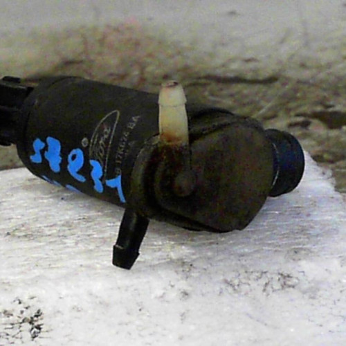 Pompe lave-glace avant Ford KA 1.3 i (1996-2008)