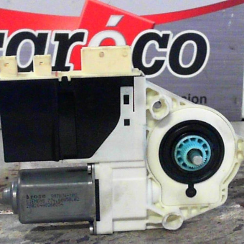 Moteur leve-vitre avg Peugeot 807 2.2 hdi (2002)