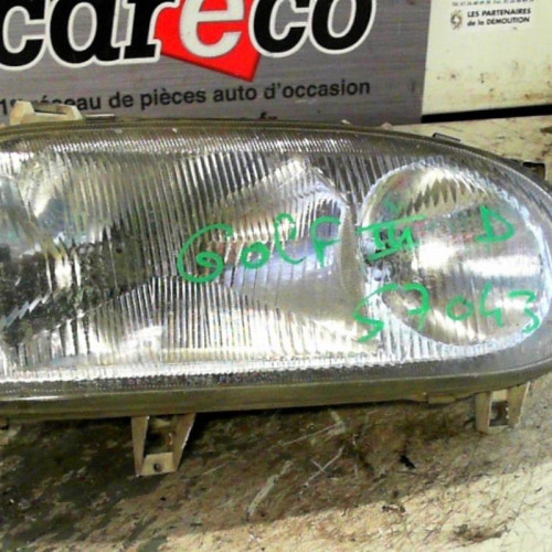 Phare droit VOLKSWAGEN GOLF 3  0