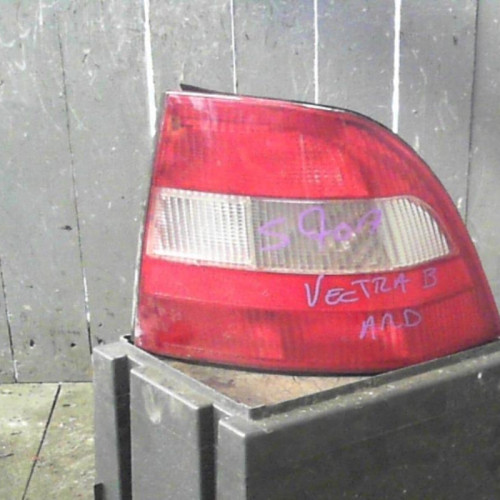 Feu arrière droit Opel VECTRA B 3-5 portes 2.0 dti 16v (1997-2003)