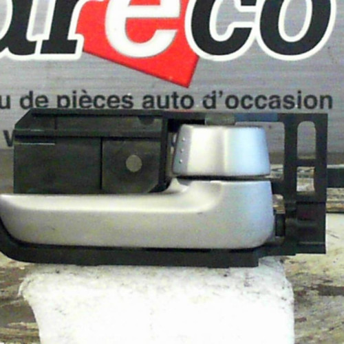 Poignee int porte ard Suzuki SWIFT III 1.3 (2005)