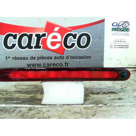 Feux stop supplementaire Suzuki SWIFT III 1.3 (2005)