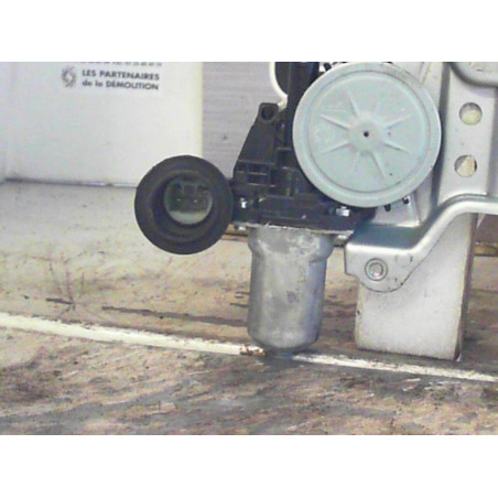 Mecanismemoteur leve-glace avg Suzuki SWIFT III 1.3 (2005)