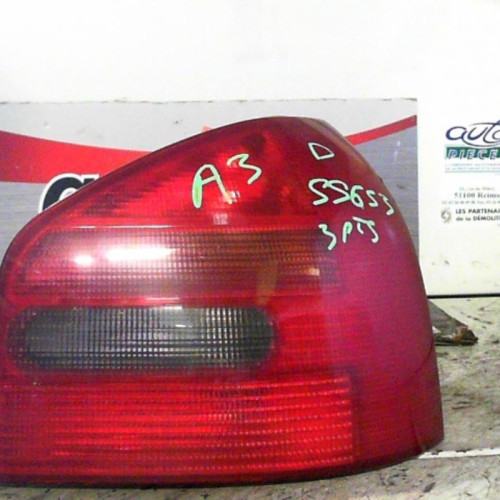 Feu arrière droit Audi A3 1.9 tdi (1996-2001)
