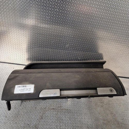 Boite à gants Audi TT 1.8 t quattro (1998-2006)