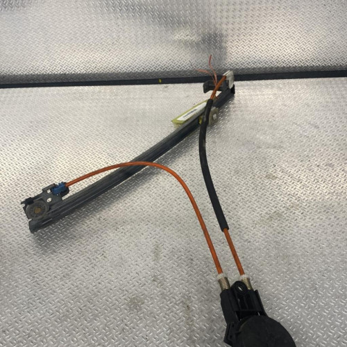 Mécanisme lève-glace avant droit CITROEN SAXO  0