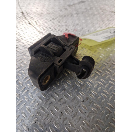 Poignee ext hayon Renault CLIO I 1.2 (1996-1998)