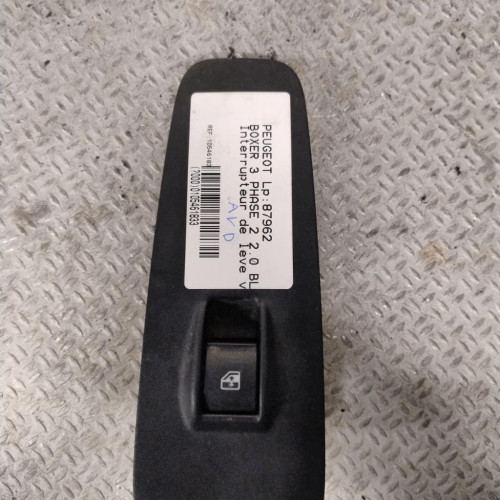 Commande lève-glace porte avant droite Peugeot BOXER Camionnette 2.0 bluehdi 110 (2015-2019)