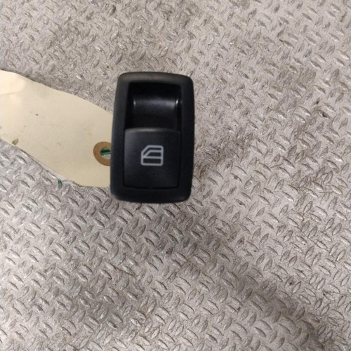 Commande lève-glace porte avant droite Mercedes-benz CLASSE A A 180 cdi (2004-2012) 5 portes