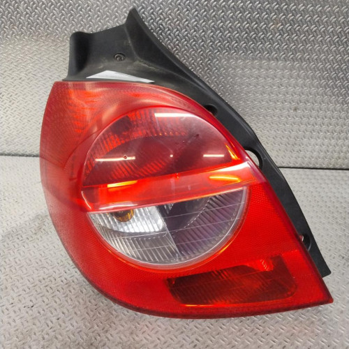 Feu arrière gauche Renault CLIO III 1.5 dci (2005-2012) 5 portes
