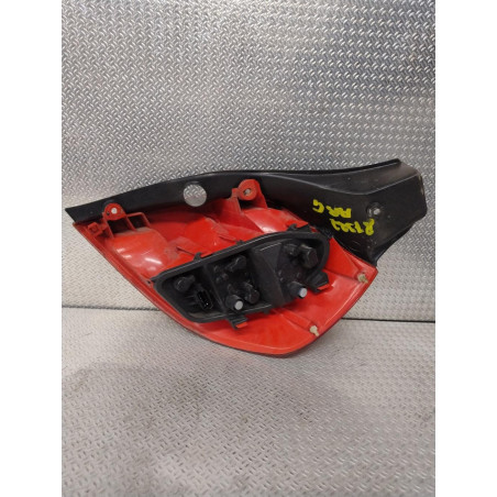 Feu arrière gauche Renault CLIO III 1.5 dci (2005-2012) 5 portes