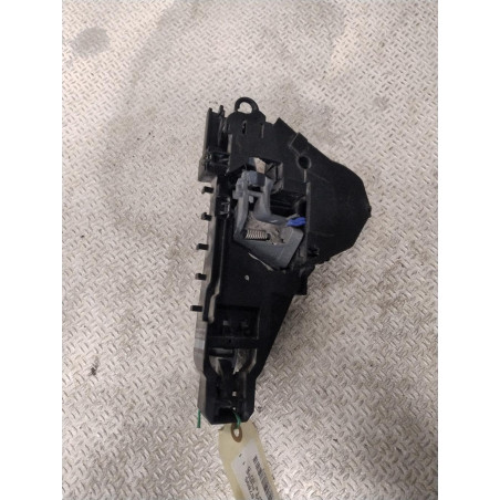 Poignee ext porte avd Mercedes-benz CLASSE A A 180 cdi (2004-2012) 5 portes